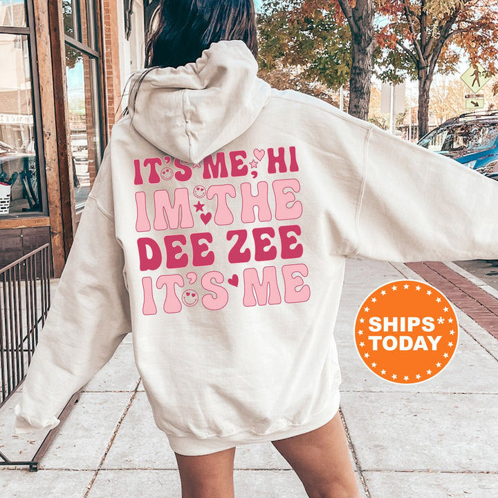 It's Me Hi I'm The Dee Zee It's Me | Delta Zeta Dazzle Sorority Sweatshirt | Trendy Greek Apparel | Custom Sorority Hoodie _ 15760g