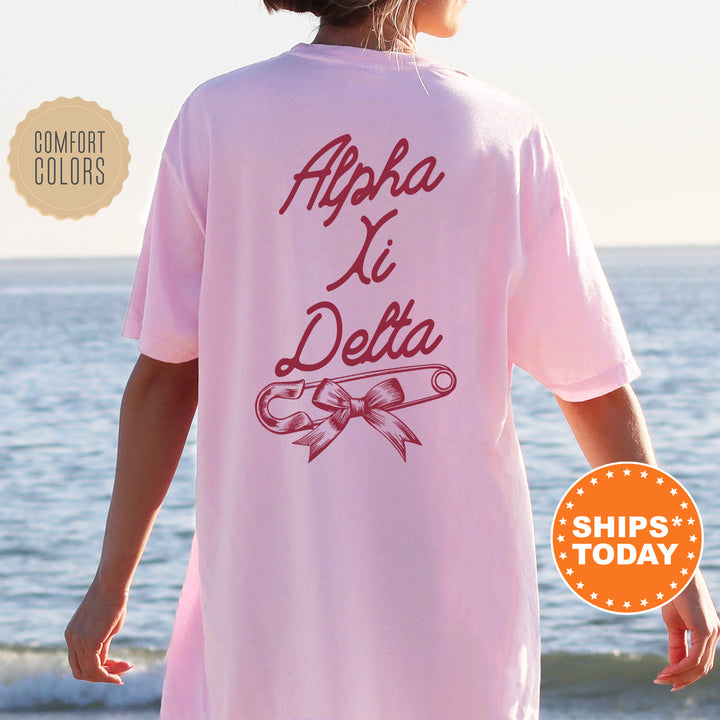 a woman wearing a pink shirt with the words aloha aloha del