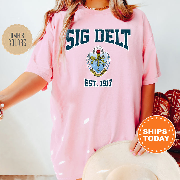 a woman wearing a pink shirt and hat