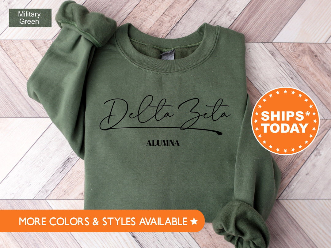 Delta Zeta Alumna Cursive Sorority Sweatshirt | Dee Zee Alumni Sweatshirt | Sorority Alumna Crewneck | College Greek Apparel _ 7267g