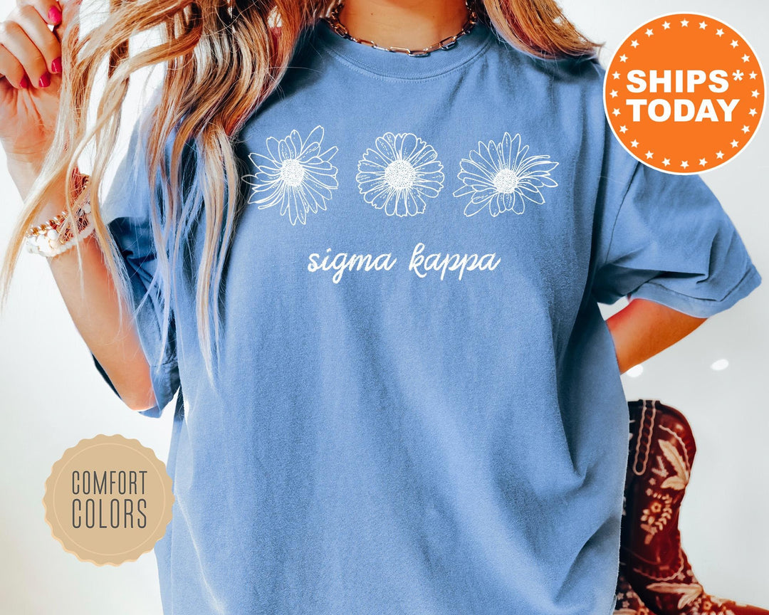 Sigma Kappa Minimalist Floral Sorority T-Shirt | Sigma Kappa Floral Shirt | Big Little Gift | Comfort Colors Shirt | Trendy Shirt