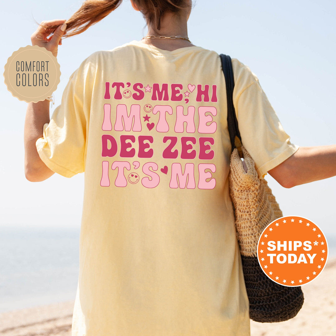 It's Me Hi I'm The Dee Zee It's Me | Delta Zeta Dazzle Sorority T-Shirt | Comfort Colors Shirt | Trendy Sorority Shirt | Big Little _ 15760g