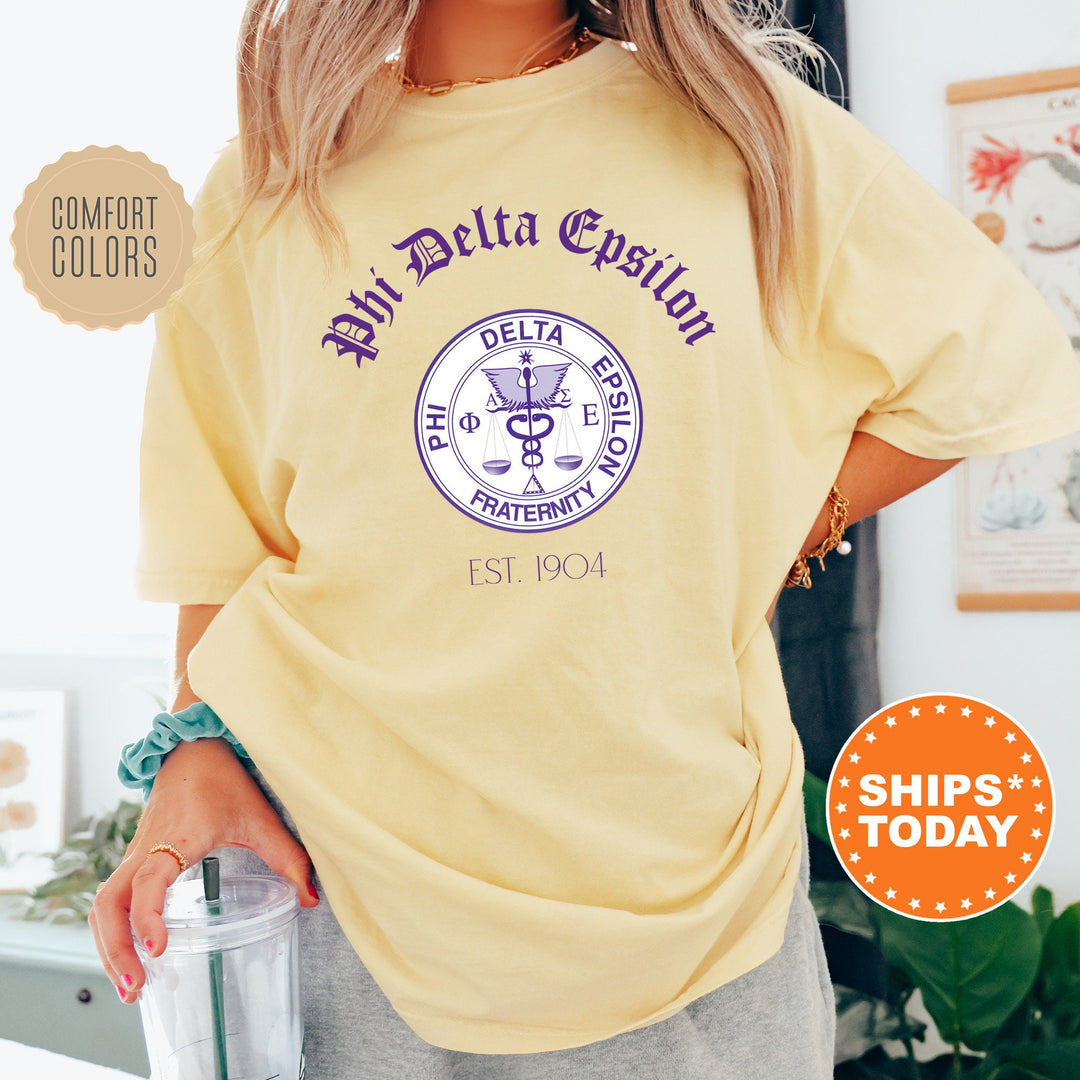 Phi Delta Epsilon Greek Heritage COED T-Shirt | Phi Delta Epsilon Crest Shirt | PhiDE Fraternity Shirt | Comfort Colors Tee _ 15392g