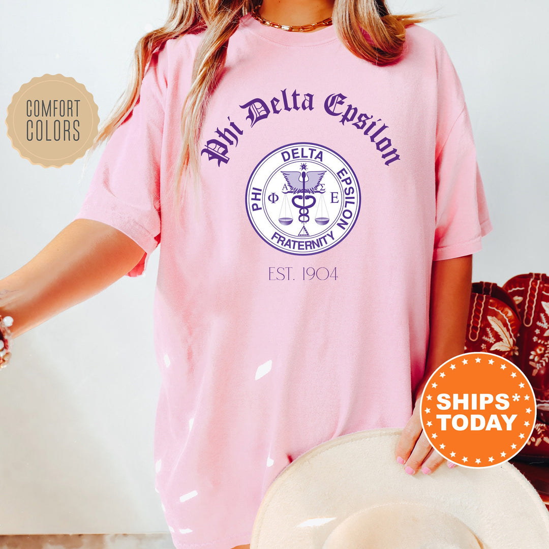 Phi Delta Epsilon Greek Heritage COED T-Shirt | Phi Delta Epsilon Crest Shirt | PhiDE Fraternity Shirt | Comfort Colors Tee _ 15392g