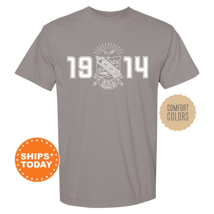 a gray t - shirt with the words, 1911, and a picture of a
